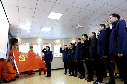 1735865522368256.jpg 2025010301.jpg