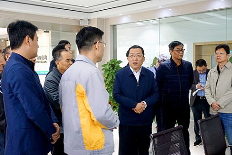 丁純在督導(dǎo)中央巡視和突出生態(tài)環(huán)境問題整改工作時強(qiáng)調(diào)    層層壓實(shí)責(zé)任  聚力攻堅(jiān)突破    確保問題整改取得群眾滿意的實(shí)效